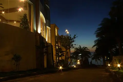 Trang An Beach Resort — фото 1