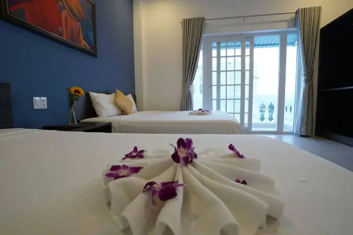 Хойан: Golden Dragon Hotel