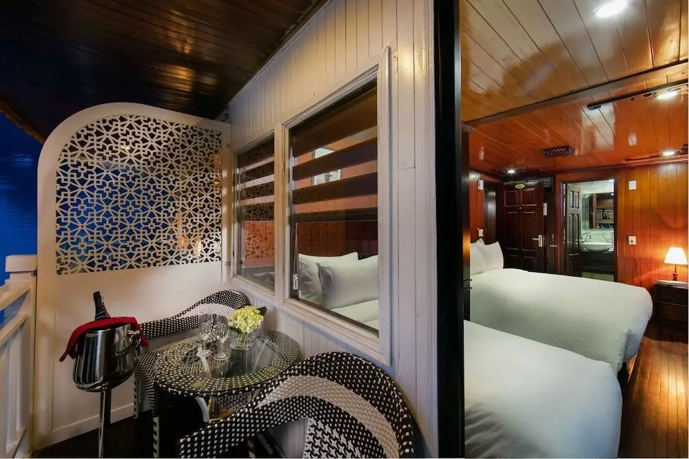 Халонг: Flamingo Luxury Cruises