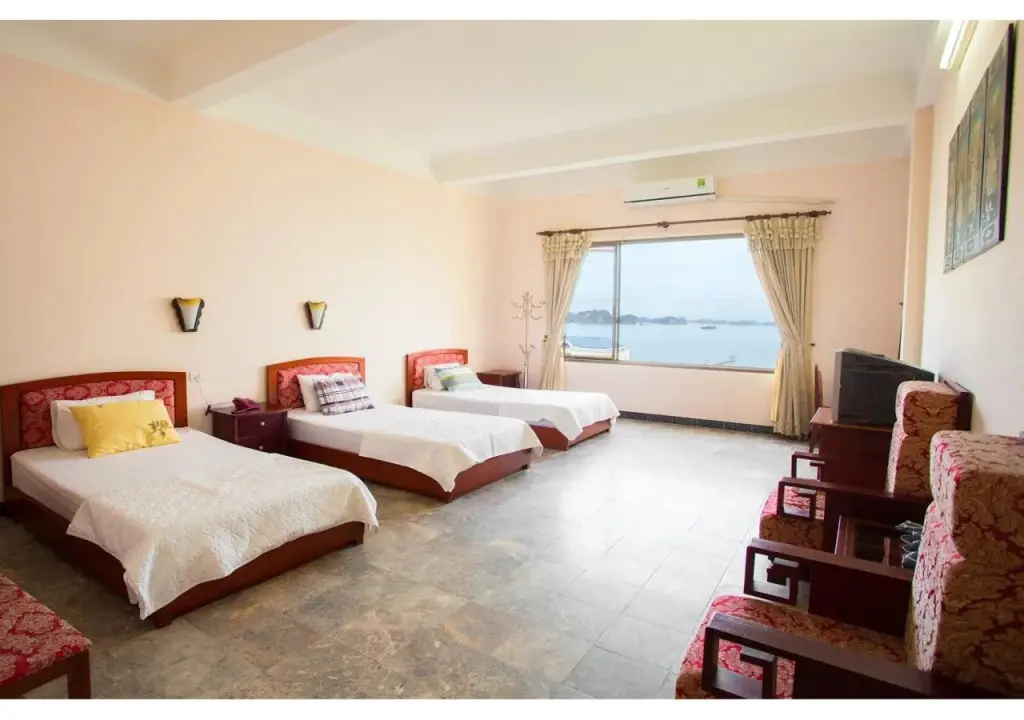 Халонг: Minh Thanh Hotel
