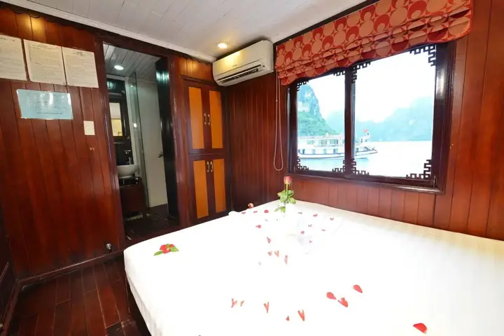 Халонг: Imperial Classic Cruise Halong