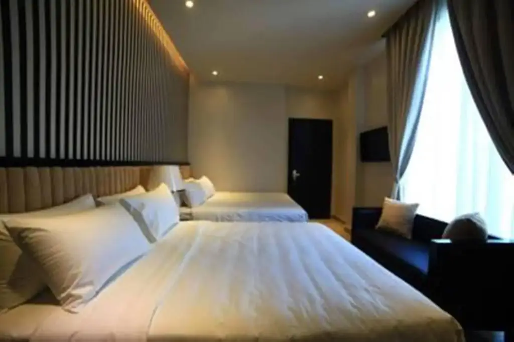 Дананг: Bezel Hotel