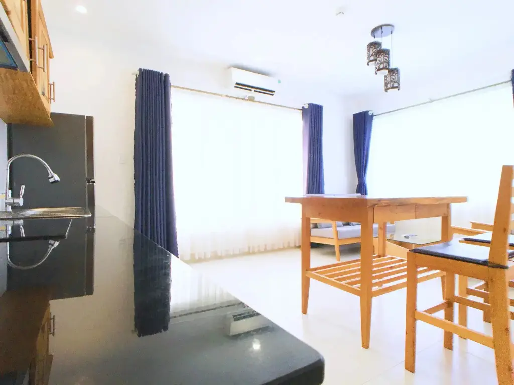 Дананг: Cavilla Hotel & Apartment