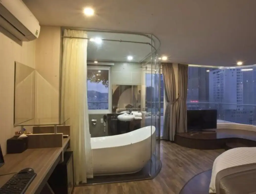 Нячанг: New Sun Hotel
