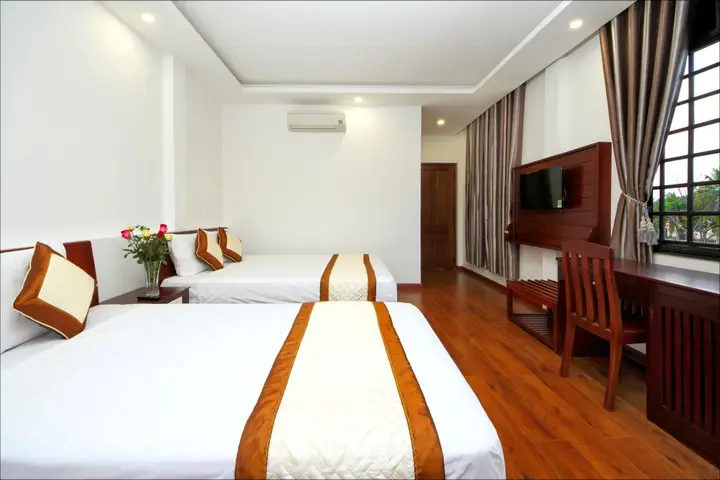 Хойан: Azalea Homestay