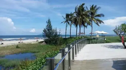 Дананг: Ocean Apartment Spa & Golf Danang