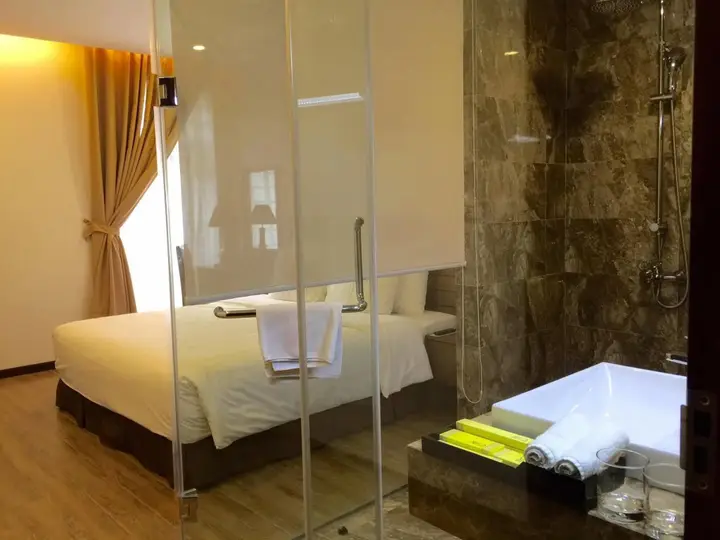 Ханой: One Hotel