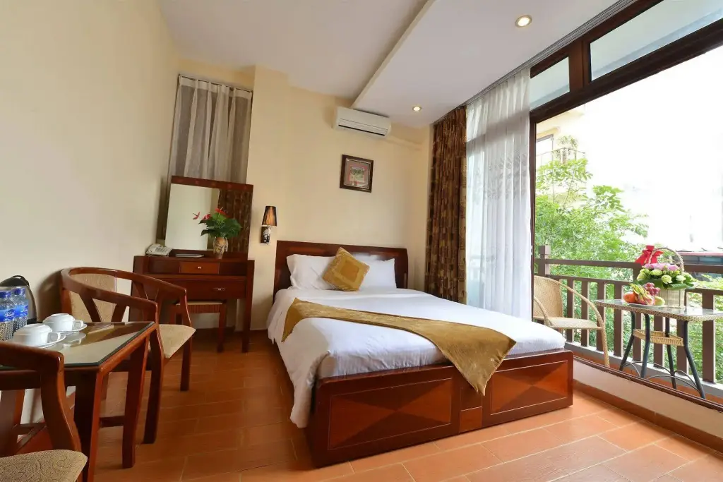 Ханой: Artisan Lakeview Hotel