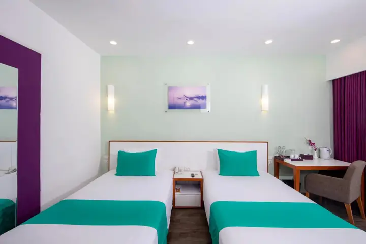 Хюэ: ÊMM Hotel Hue