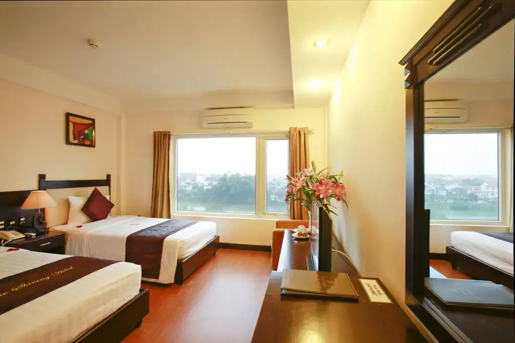 Хюэ: Hue Serene Shining Hotel & Spa