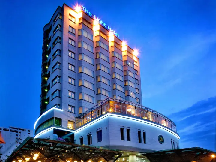 Нячанг: The Light Hotel & Spa