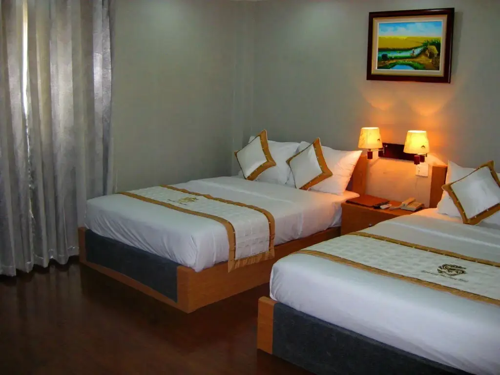 Нячанг: Thang Long Nha Trang
