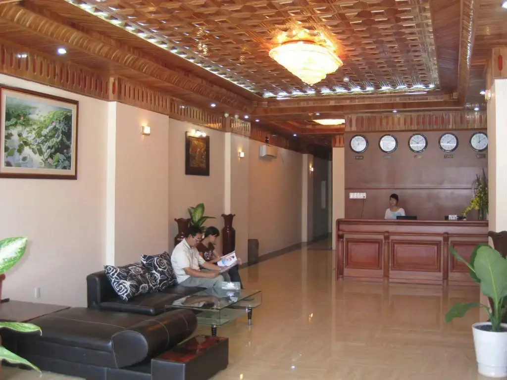 Нячанг: Thang Long Nha Trang