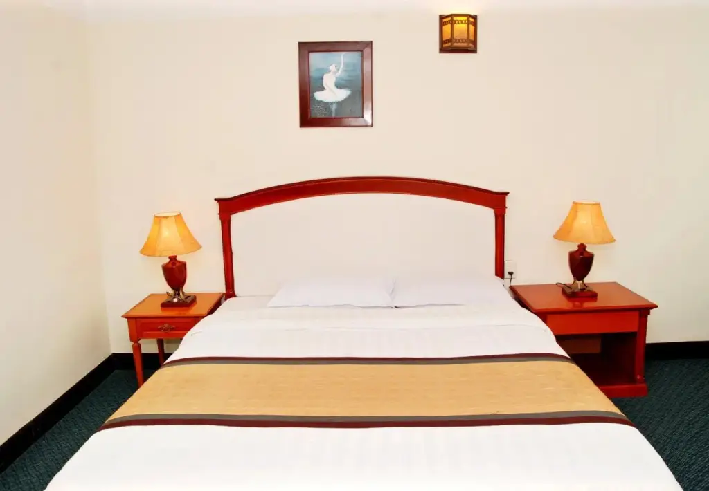 Халонг: Van Hai Hotel