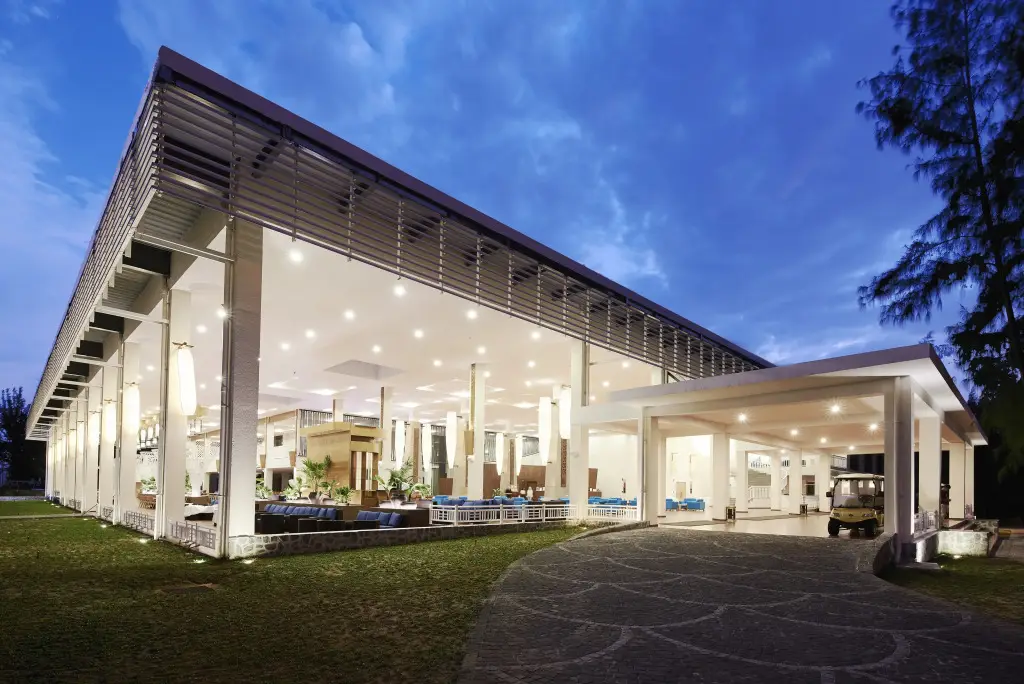Sandy Beach Non Nuoc Resort — фото 1