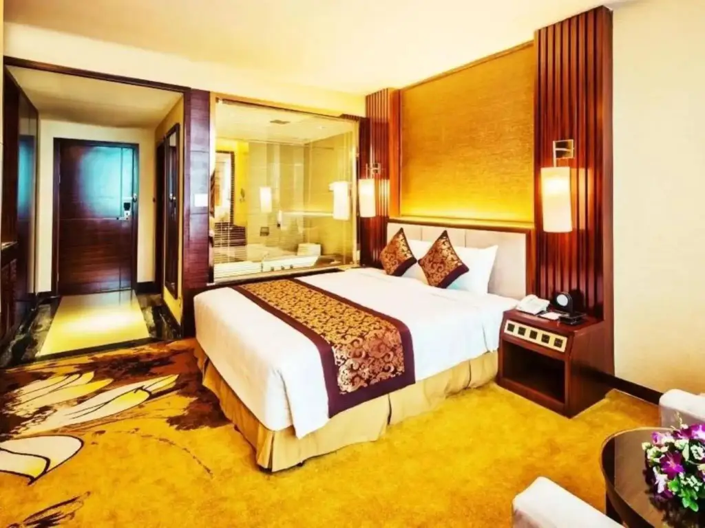 Халонг: Muong Thanh Luxury Quang Ninh Hotel