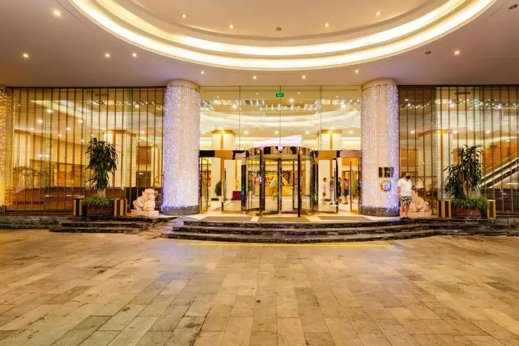 Muong Thanh Luxury Quang Ninh Hotel — фото 1
