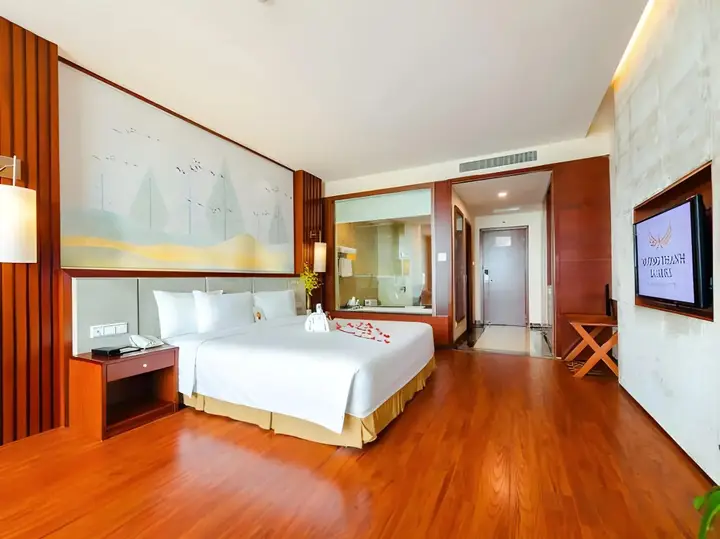 Халонг: Muong Thanh Luxury Quang Ninh Hotel