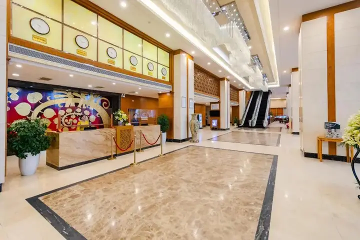 Халонг: Muong Thanh Luxury Quang Ninh Hotel