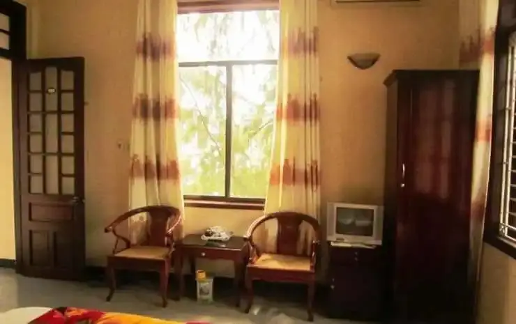 Хюэ: Nguyen Hue Hotel