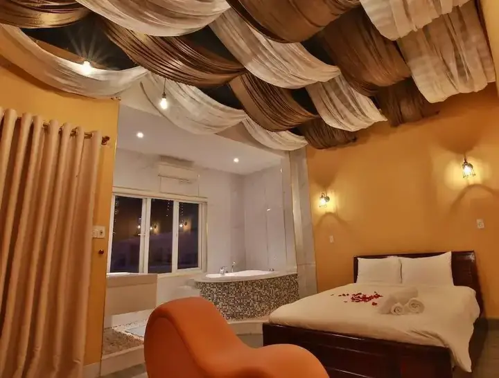 Дананг: Lotus Hotel