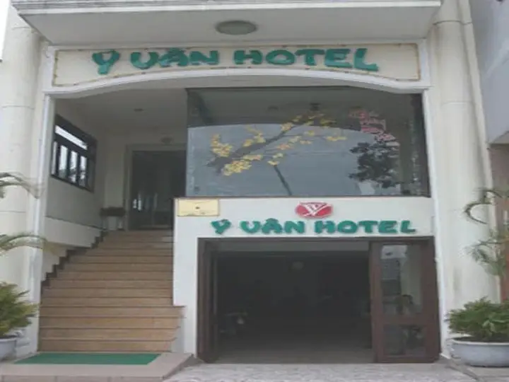 Дананг: Y Van Hotel