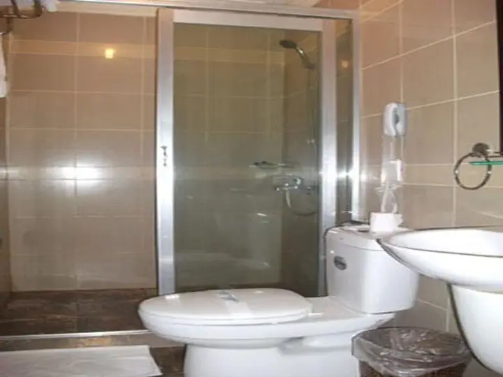 Дананг: Y Van Hotel