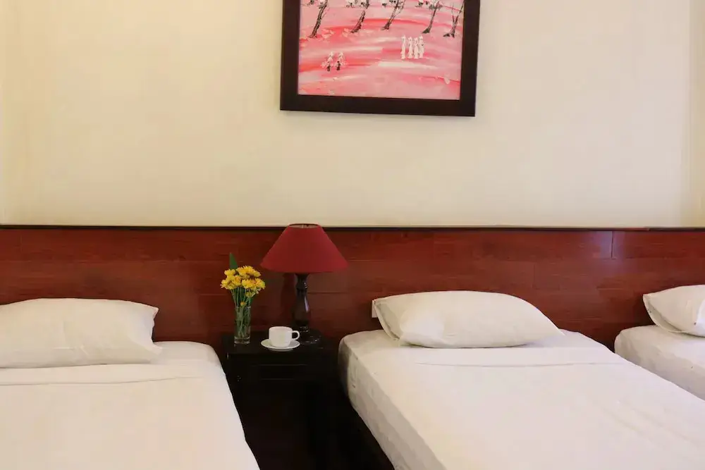 Хойан: Nhi Trung Hotel