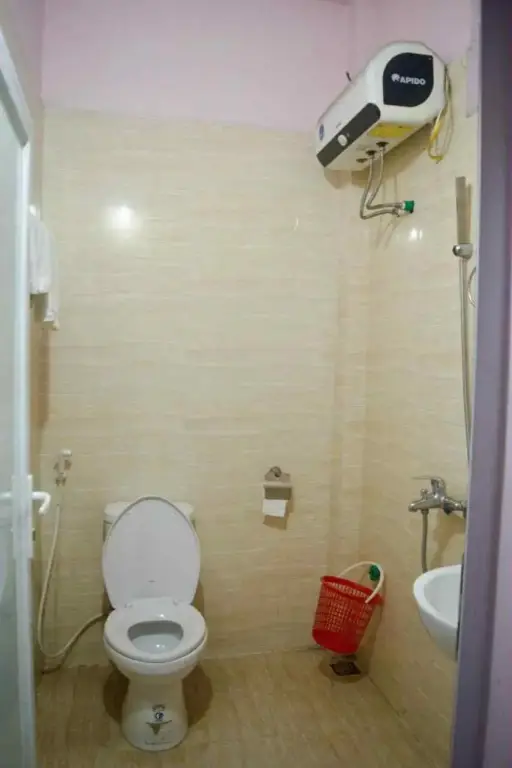 Халонг: Nh Nghi Viet Anh