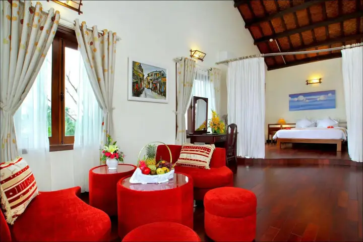 Хойан: Van Lan Riviera Villas