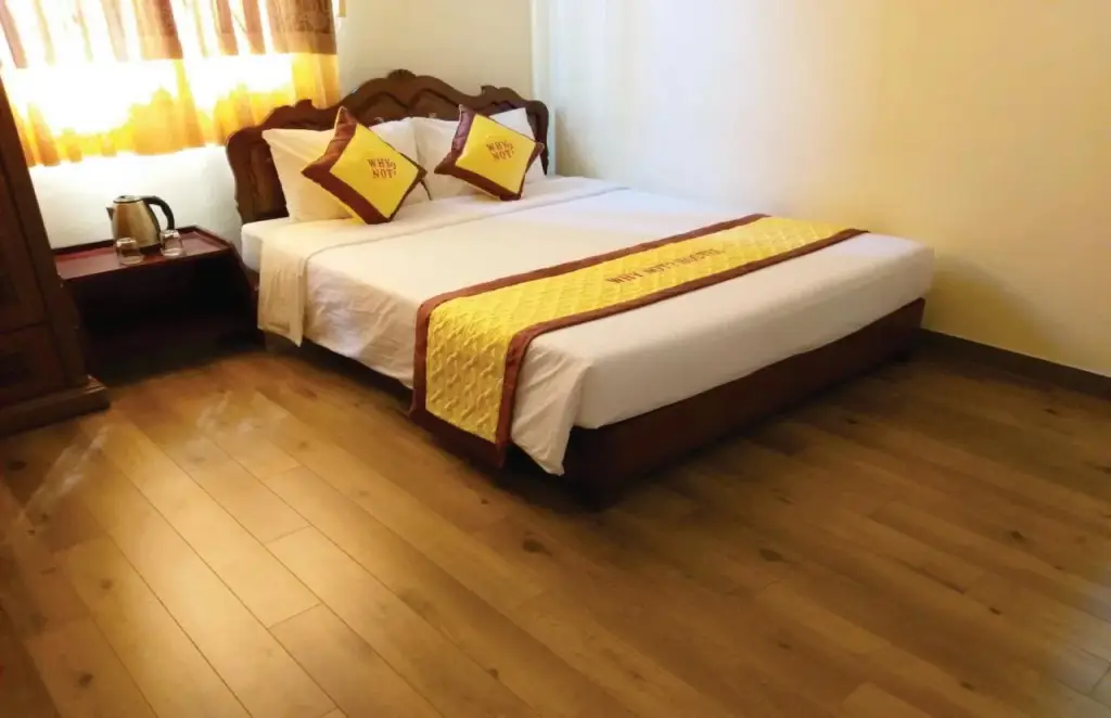 Хюэ: Whynot Hotel