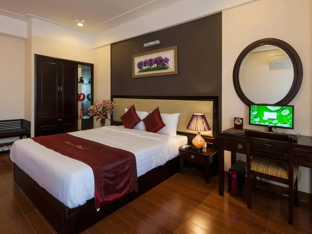 Хюэ: Hue Serene Palace Hotel