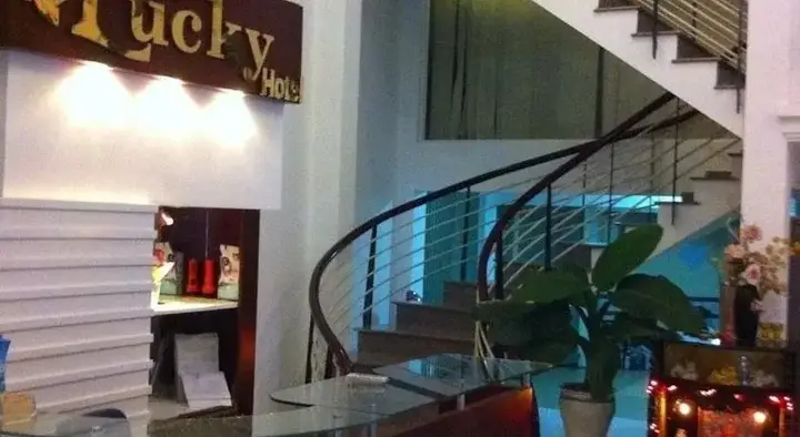 Дананг: Lucky Hotel