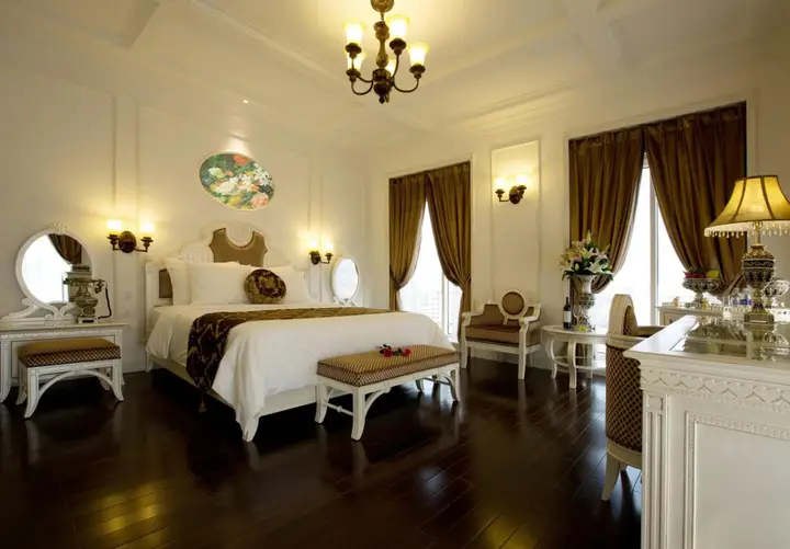Хюэ: Eldora Hotel