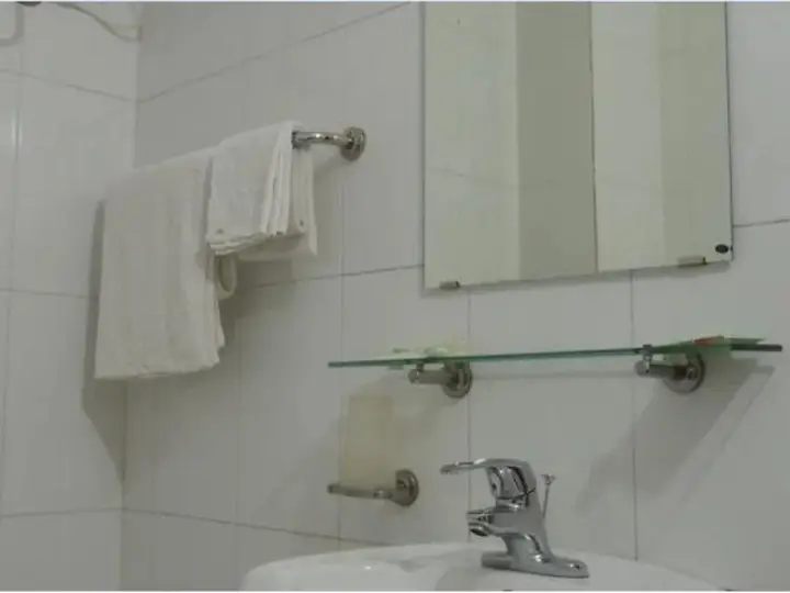 Халонг: The Ky Moi Hotel