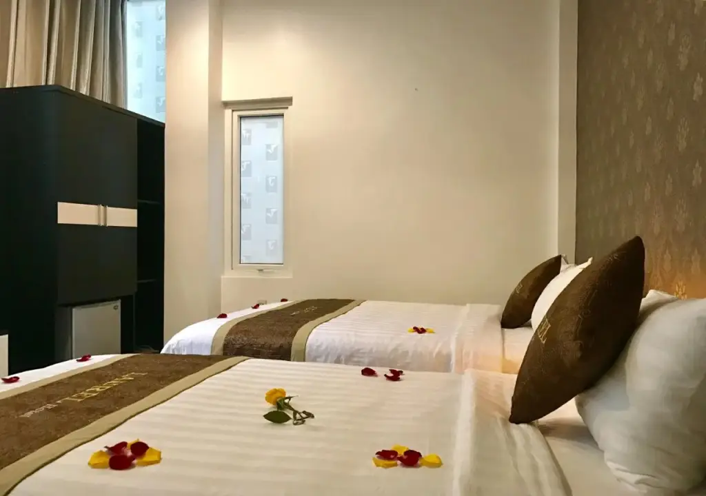 Хюэ: Laurel Hotel Hue