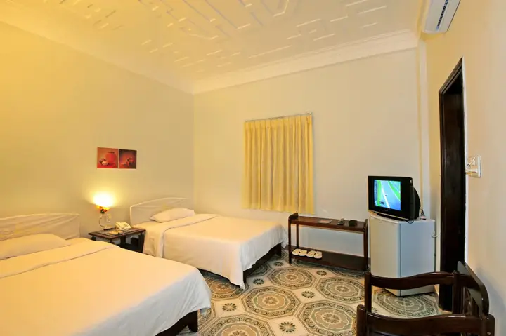 Хюэ: Glenda Hotel
