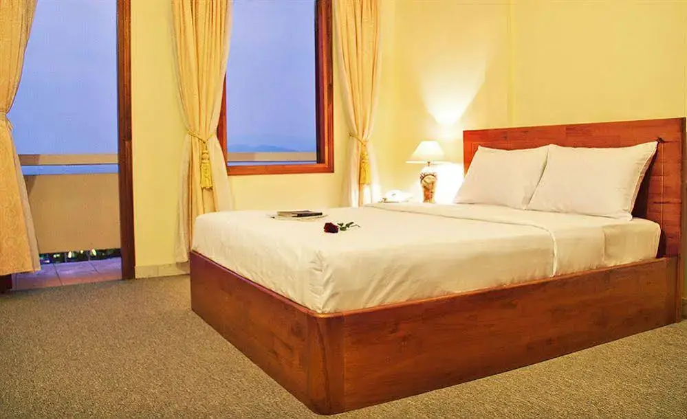 Нячанг: Tropicana Hotel