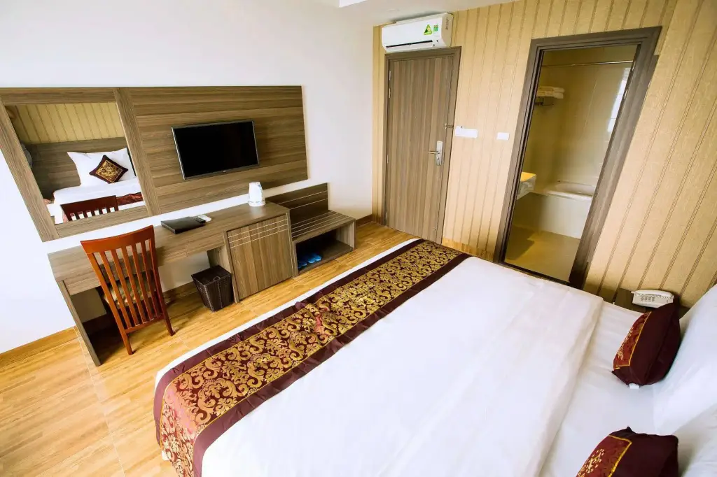 Нячанг: Euro Hotel