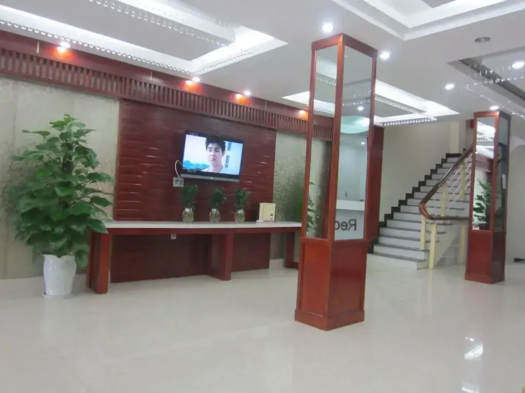 Халонг: Paradis Hotel