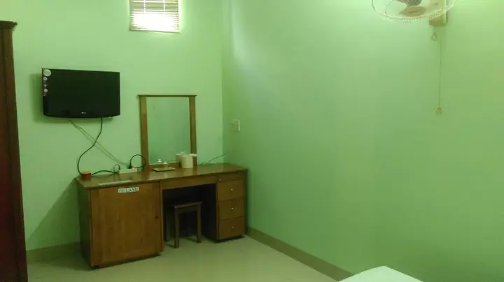 Дананг: Honey Hotel