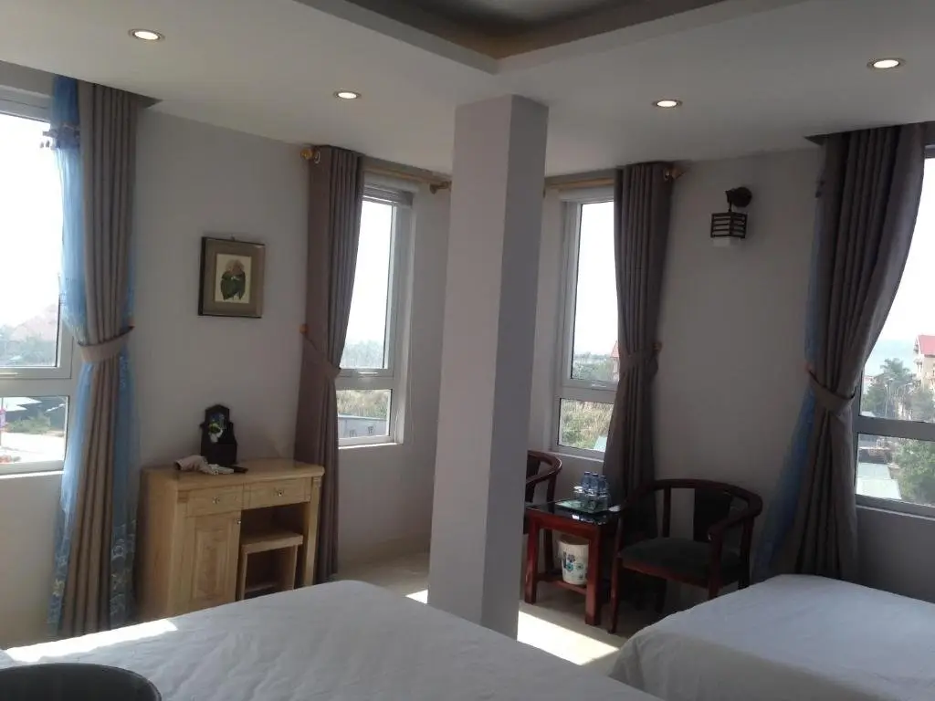 Халонг: Halong BC