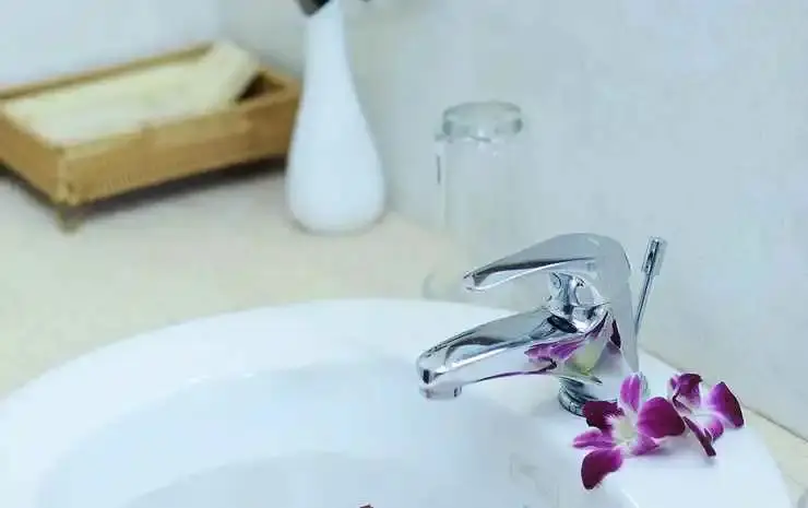 Нячанг: Azure Hotel