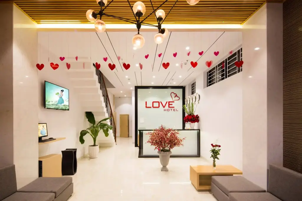 Love Hotel — фото 1