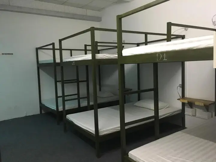 Хюэ: April Hostel