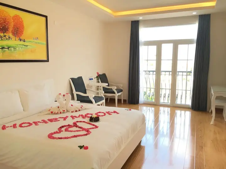 Хюэ: Hotel La Perle Hue