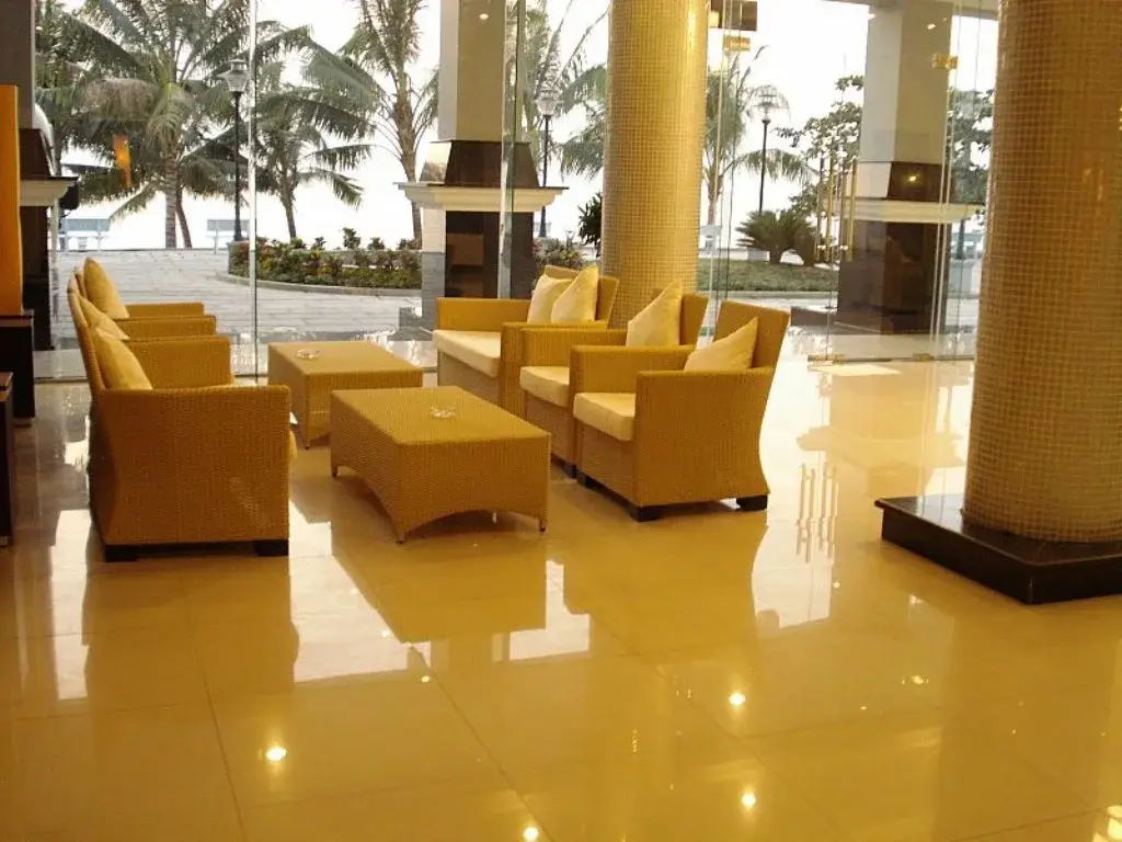 Huong Bien Hotel — фото 1