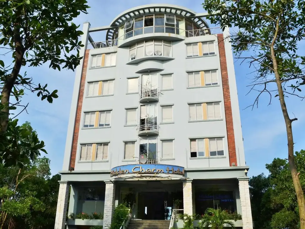 Hiddencharm hotel — фото 1