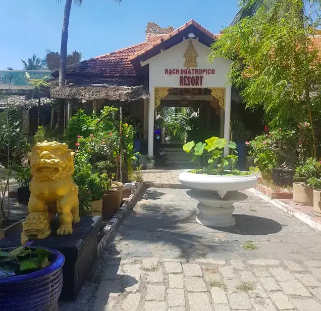Green Coconut Resort — фото 1