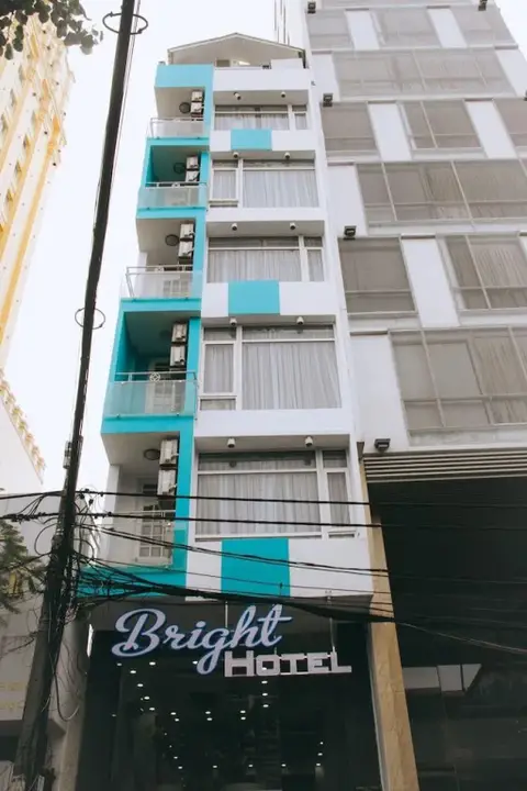 Bright Hotel — фото 1